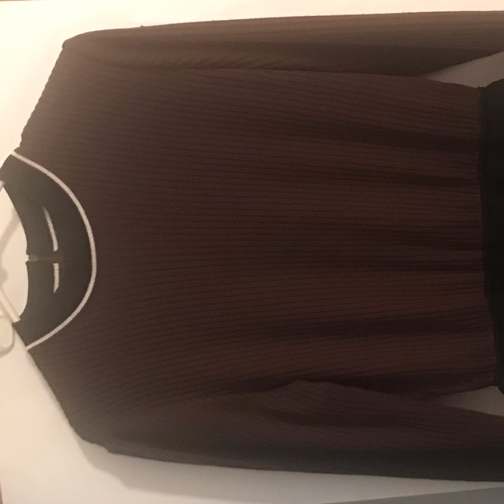 St John Knit Dress Worn Once in Fashion Show Size 14 made in USA